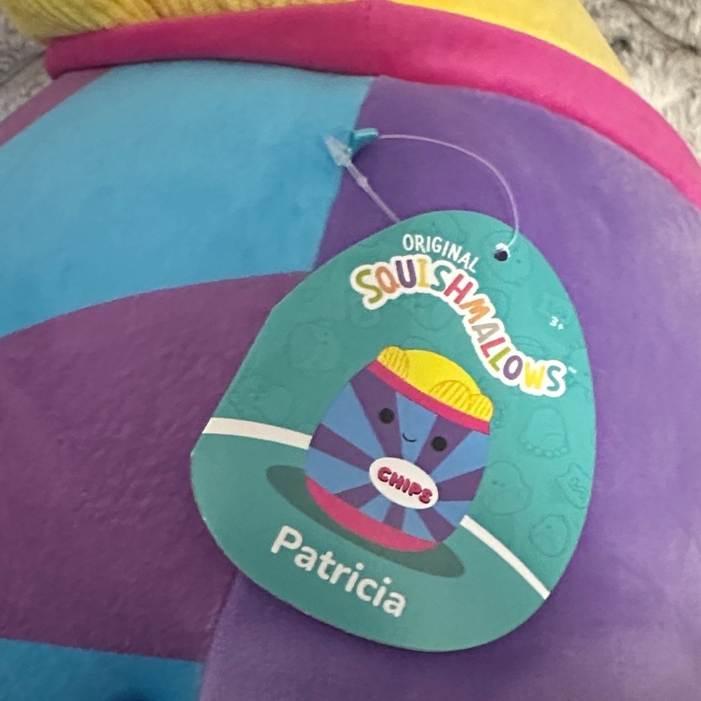 Patricia Squishmallow - Picture 2 of 4